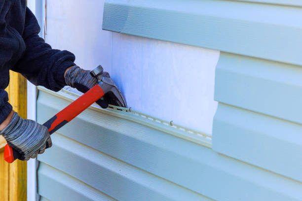 Reliable Storm Damage Siding Repair contractor in Riverdale, IL by Superior Siding Solutions
