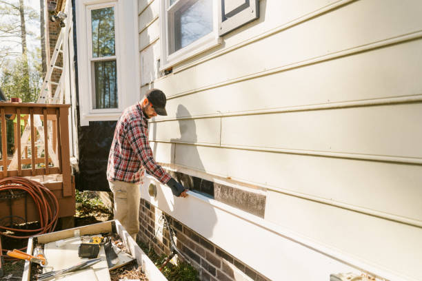 Top rated local Storm Damage Siding Repair specialists in Riverdale, IL